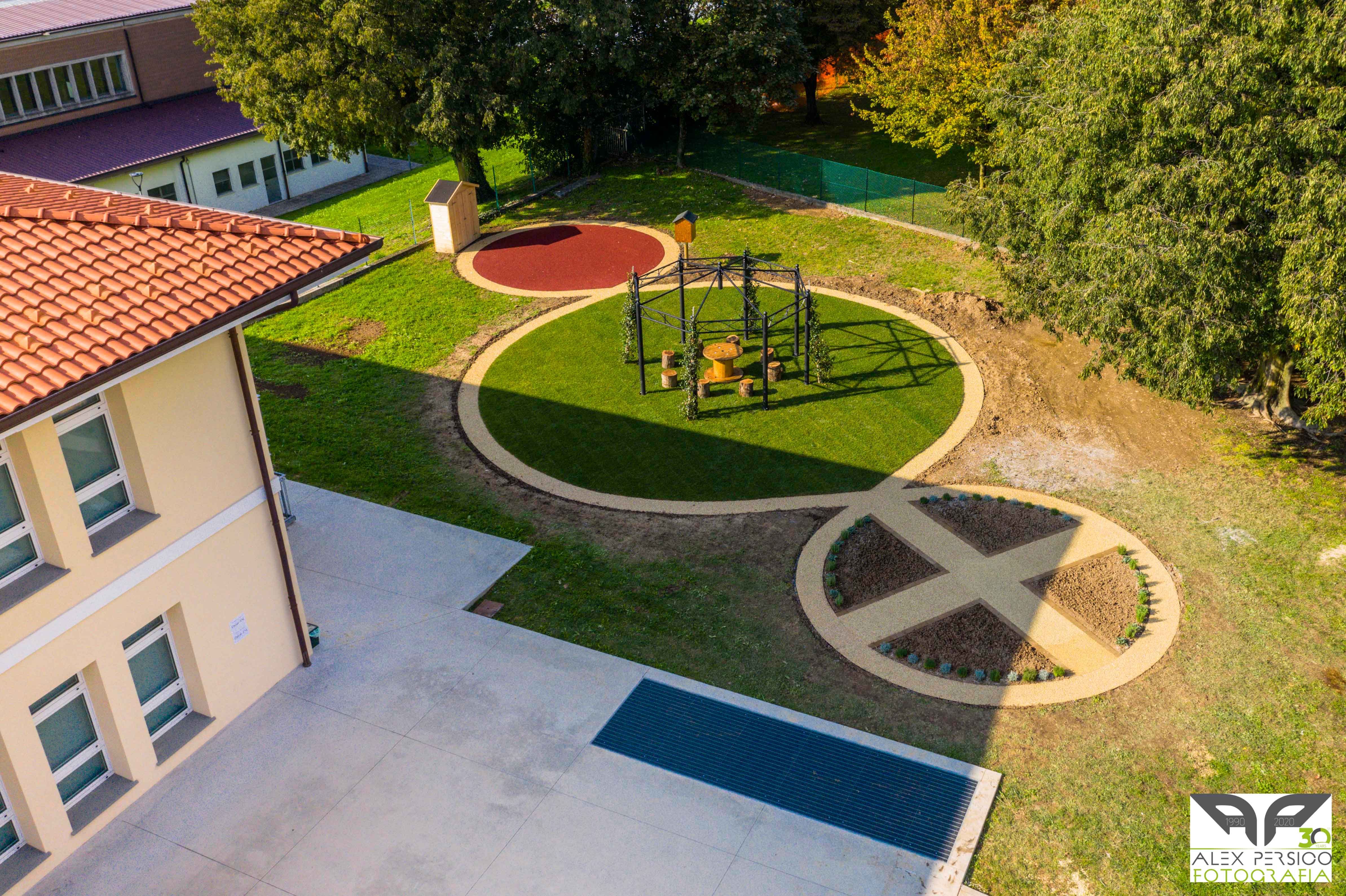 INAUGURATO A PEDRENGO NEL GIARDINO DELLE SCUOLE “IL TERZO PARADISO” IN AVVIO DELL’ANNO SCOLASTICO 2020-2021